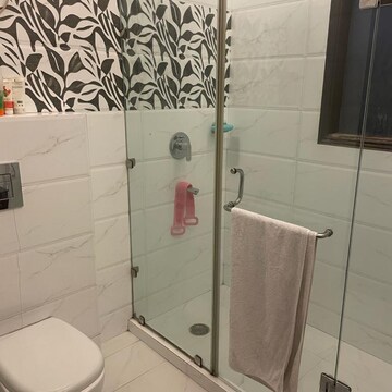 Bathroom in 3 BHK Builder Floor at RWA Apartments Sector 47, Sector 47 – for Rent