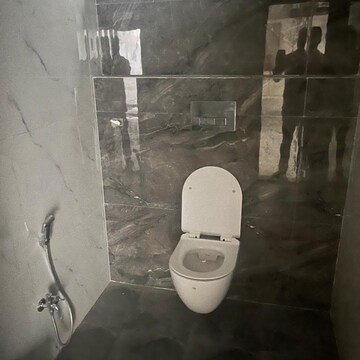 Bathroom in 2 BHK Builder Floor at Rajatalab – for Rent