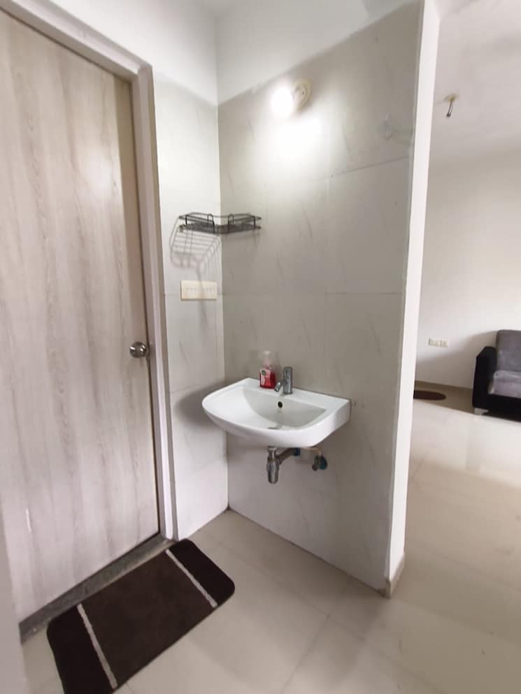 Bathroom, lodha-palava-city 1 Bedroom 594 Sq.Ft. Apartment In Dombivli East Thane 9027874