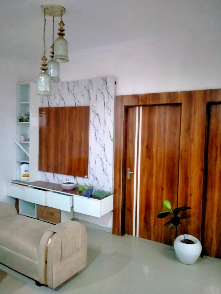 undefined, patiala road 3.5 Bedroom 1100 Sq.Ft. Independent House In Patiala Road Zirakpur 9027892