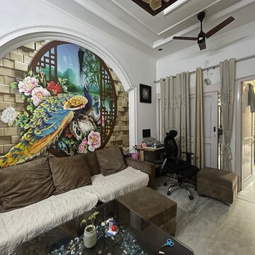 Parking in 2 BHK Builder Floor at Rohini Sector 24 – for Rent