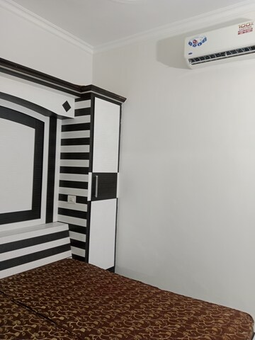 Room in 3 BHK Builder Floor at Ansals Sushant City – for Rent