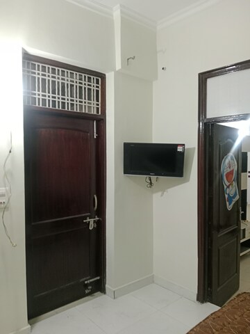 Furnished Amenities in 3 BHK Builder Floor at Ansals Sushant City – for Rent