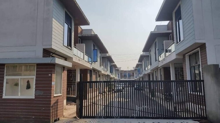 Exterior View, kingson-green-villa 3 Bedroom 2050 Sq.Ft. Villa In Sector 16 Greater Noida Greater Noida 9027923