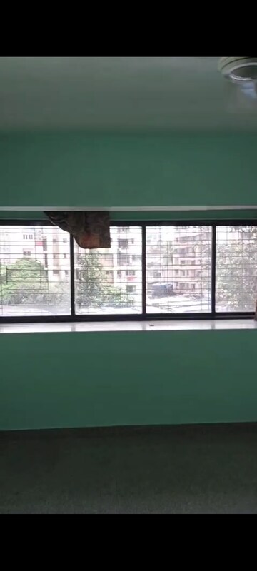1 BHK Apartment For Rent in Vile Parle East