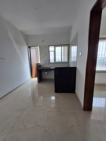 Room in 2 BHK Apartment at Ganesh NB Pearl, Vadgaon Budruk – for Rent