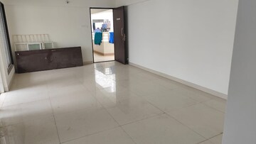 Room in 2 BHK Apartment at Ganesh NB Pearl, Vadgaon Budruk – for Rent