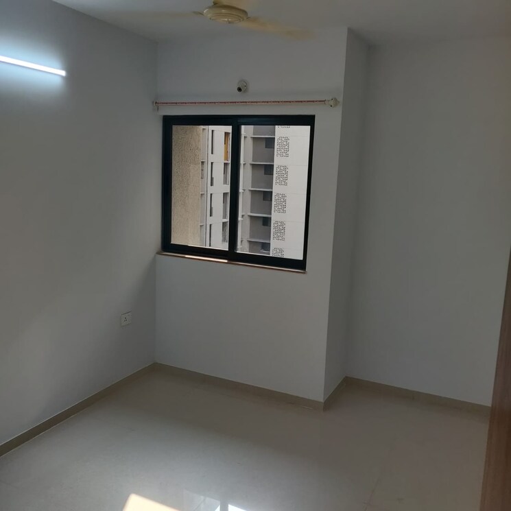 Room, lodha-downtown 1 Bedroom 420 Sq.Ft. Apartment In Dombivli East Thane 9027988