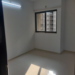 Room in 1 BHK Apartment at Lodha Downtown, Dombivli East – for Sale