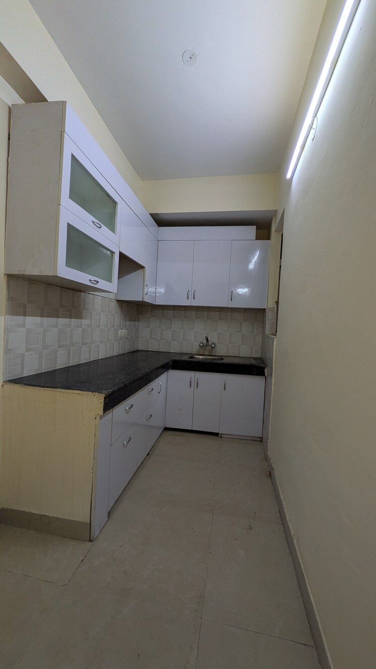 Kitchen, aditya-urban-homes 1 Bedroom 585 Sq.Ft. Apartment In Shahpur Bamheta Ghaziabad 9028011