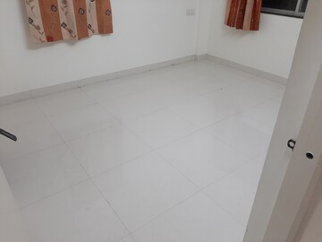 Room in 1 BHK Apartment at Mittal Sun Paradise, Anand Nagar – for Rent