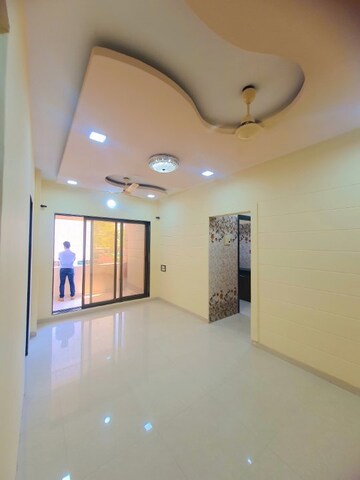 Living Room in 1.5 BHK Apartment at Vimal Raj Apartment, Mira Road – for Sale