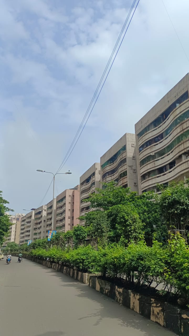 Retail Shop For Sale in Rustomjee Avenue J