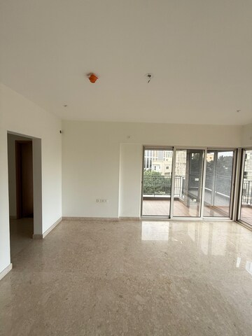 Room in 4 BHK Apartment at SNN Clermont, Hebbal – for Sale