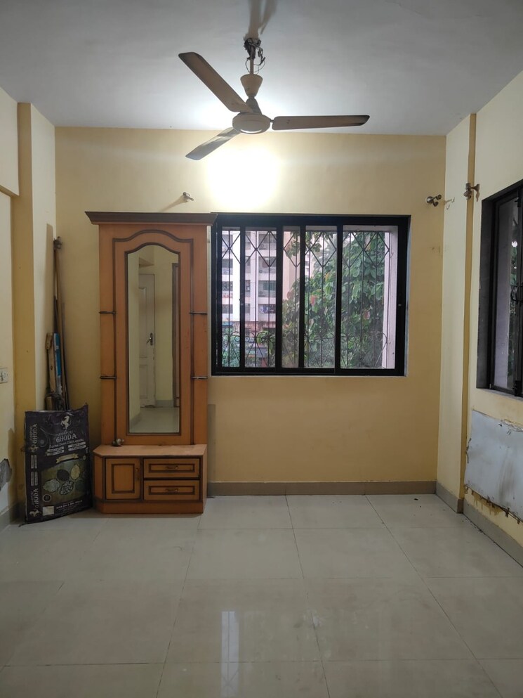Living Room, happy-valley 1 Bedroom 580 Sq.Ft. Apartment In Manpada Thane 9028061