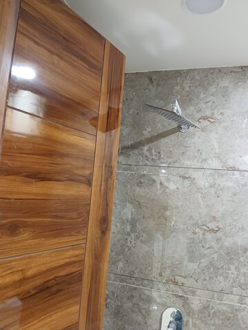 Furnished Amenities in 1 BHK Builder Floor at Maidan Garhi – for Sale