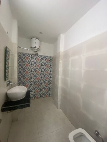 Bathroom in 3 BHK Apartment at Pir Machalla – for Rent
