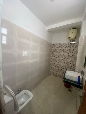 Bathroom in 3 BHK Apartment at Pir Machalla – for Rent