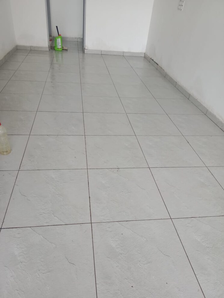 Balcony, paradigm-business-hermitage-park Commercial Office Space 530 Sq.Ft. In Dhakoli Zirakpur 9028128