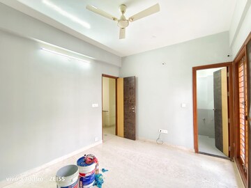 Room in 2 BHK Builder Floor at Hsr Layout – for Rent