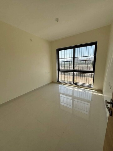 Room in 2 BHK Apartment at Kundan Westros, Baner – for Rent