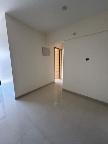 Room in 2 BHK Apartment at Kundan Westros, Baner – for Rent