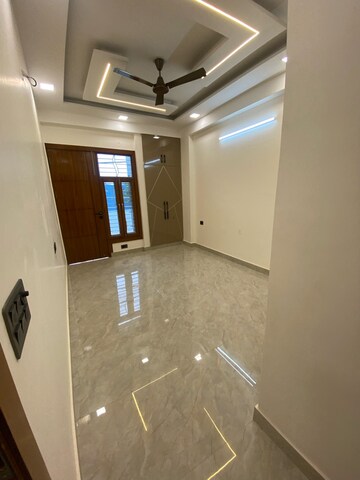Bedroom in 4 BHK Builder Floor at Vasundhara Sector 10 – for Rent