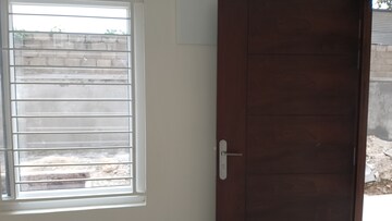 Room in 2 BHK Apartment at Tellapur – for Sale
