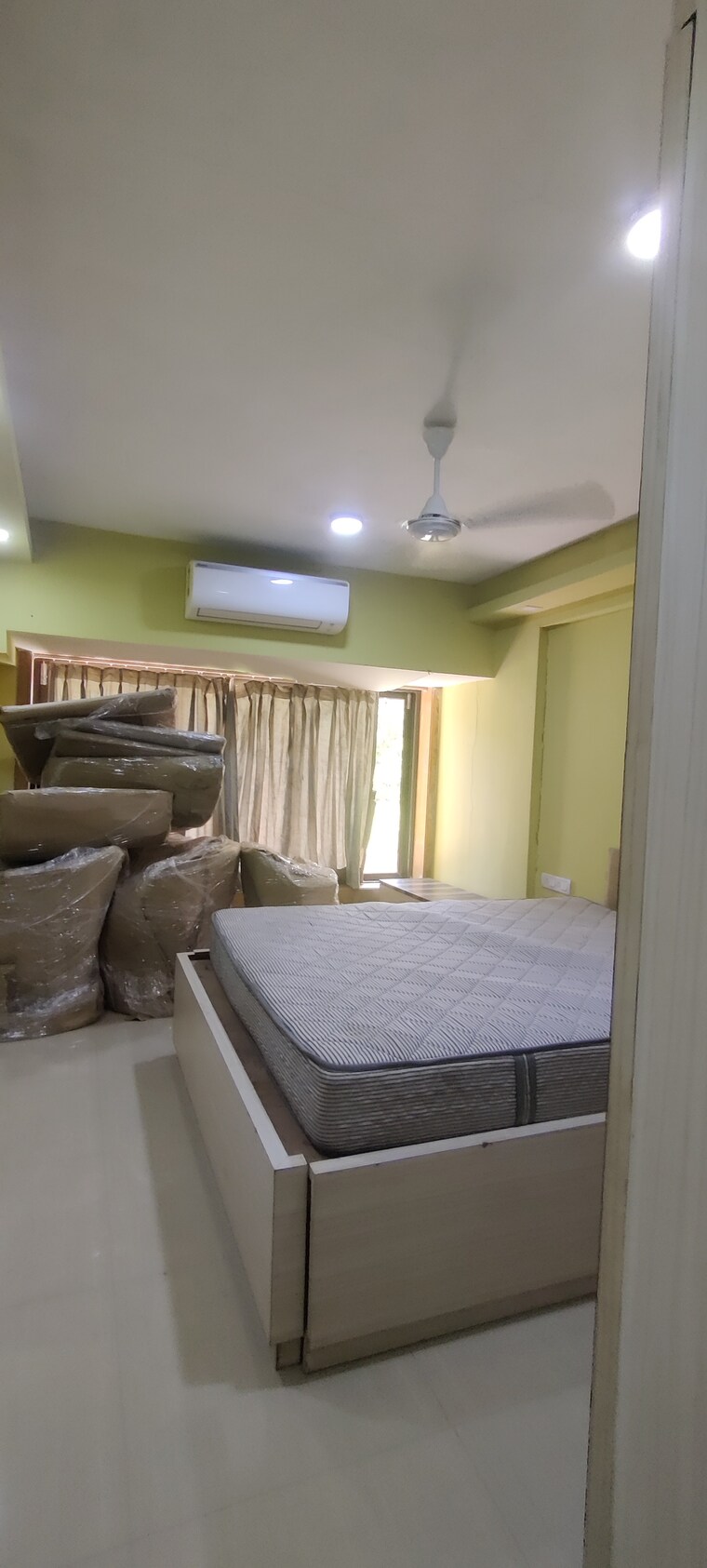 Living Room, neumec-chandelier-court 3.5 Bedroom 2500 Sq.Ft. Apartment In Worli Mumbai 9028162