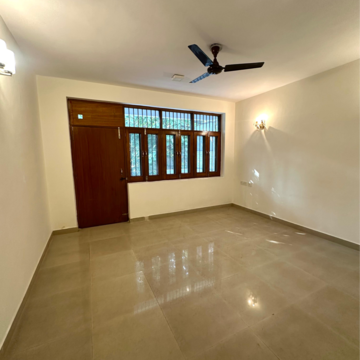 Room in 4 BHK Villa at Shivalik Colony – for Rent