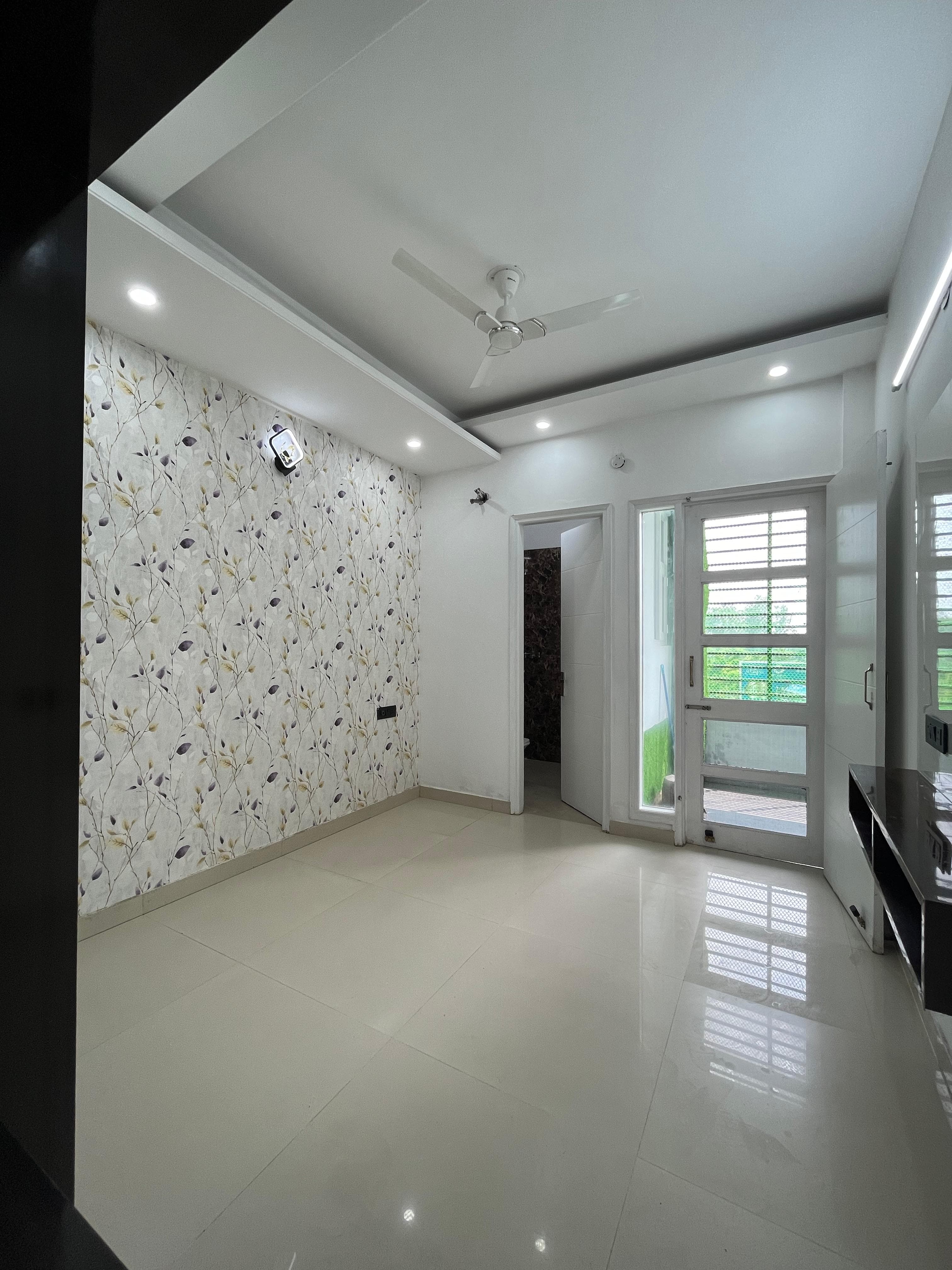 3 BHK + Pooja Room Apartment For Rent in Crystal Home 
