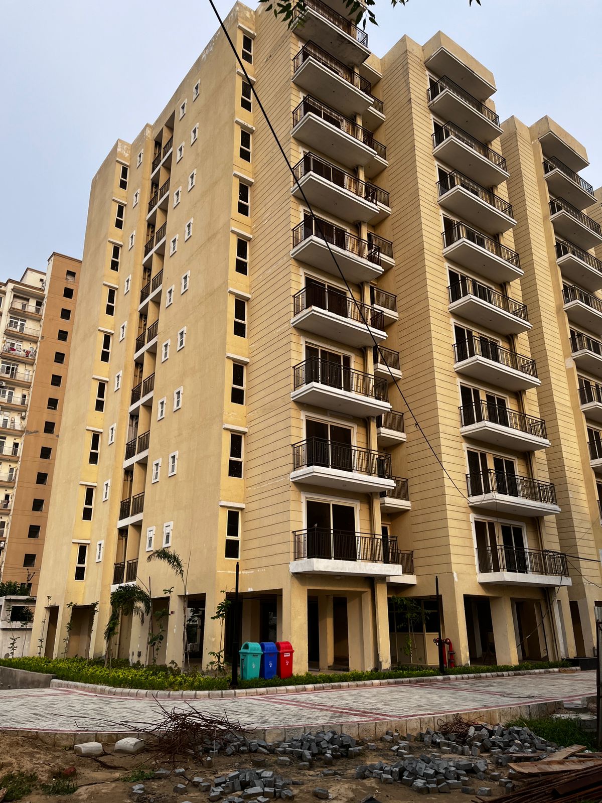 2.5 BHK Apartment For Sale in MRG The Meridian