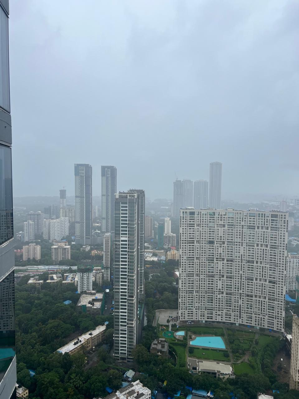 2 BHK + Servant Room Apartment For Rent in Piramal Mahalaxmi