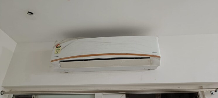 undefined, mahagun-mantra-i 3 Bedroom 1400 Sq.Ft. Apartment In Sector 10 Greater Noida Greater Noida 9028258