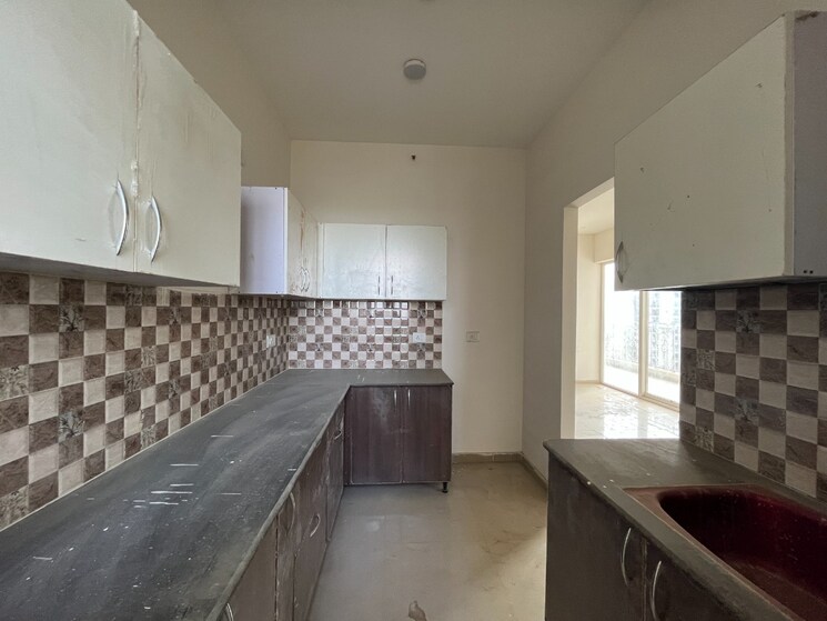 Kitchen, mahagun-mantra-i 3 Bedroom 1400 Sq.Ft. Apartment In Sector 10 Greater Noida Greater Noida 9028258