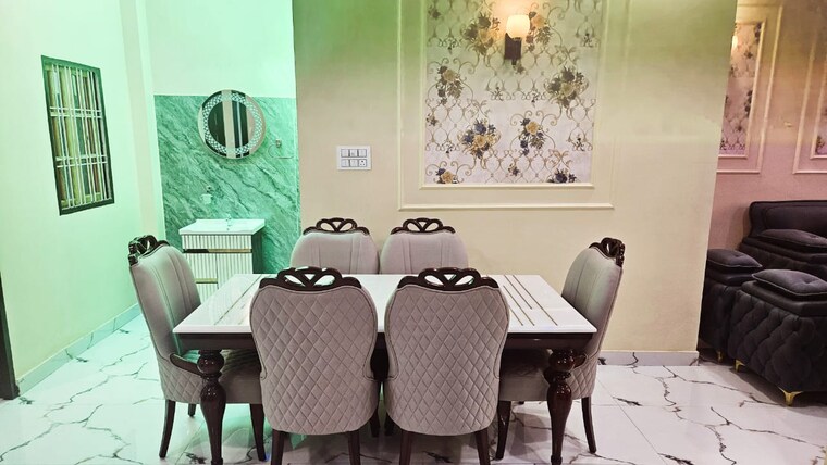 Team Area, gomti nagar 3 Bedroom 2200 Sq.Ft. Villa In Gomti Nagar Lucknow 9028276