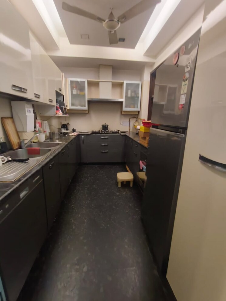 Kitchen, greater kailash part 3 3 Bedroom 1800 Sq.Ft. Builder Floor In Greater Kailash Part 3 Delhi 9028277