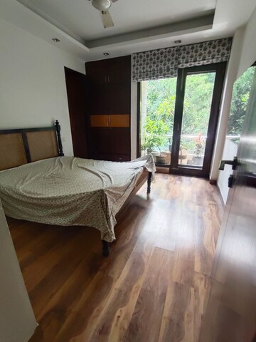 Bedroom in 3 BHK Builder Floor at Greater Kailash Part 3 – for Rent