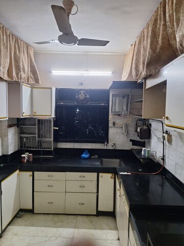 Team Area in 1 BHK Apartment at Manish Darshan Andheri, Andheri East – for Rent