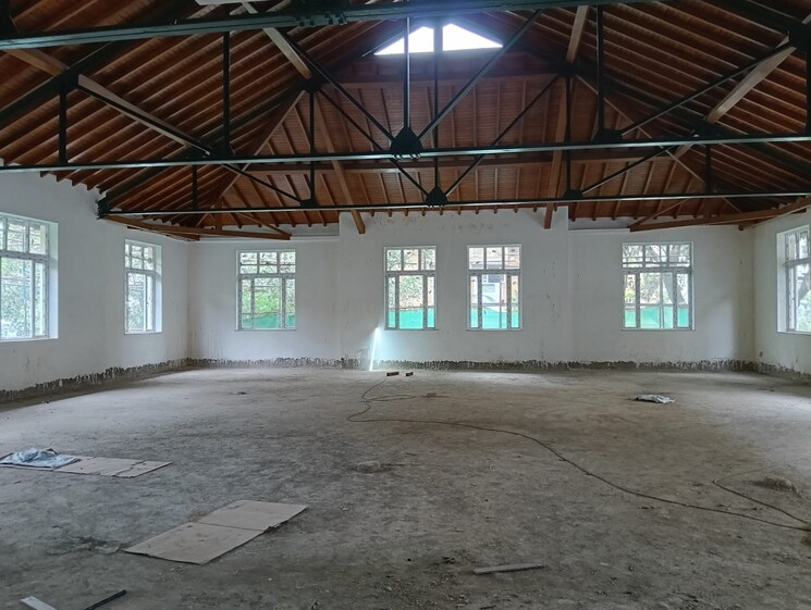 Exterior View, chembur-gaothan Commercial Warehouse 800 Sq.Yd. In Chembur Mumbai 9028289