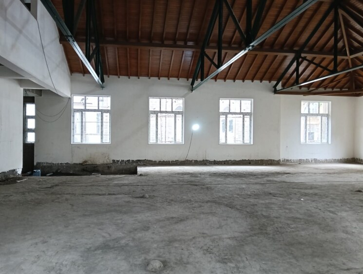 Exterior View, chembur-gaothan Commercial Warehouse 800 Sq.Yd. In Chembur Mumbai 9028289