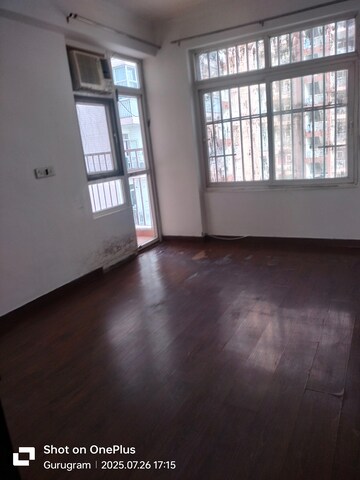 Room in 3 BHK Apartment at Maxworth Premier Urban, Sector 15 – for Sale