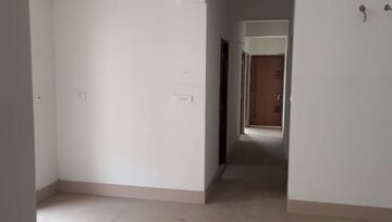 Room in 4 BHK Apartment at New Town Action Area 1c – for Sale