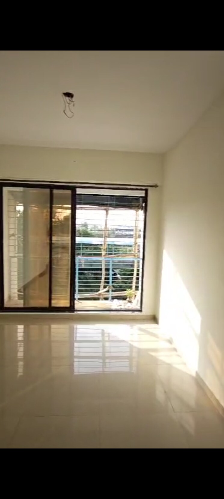 Room, reliable-gulraj-tower 1 Bedroom 500 Sq.Ft. Apartment In Kurla Mumbai 9028293