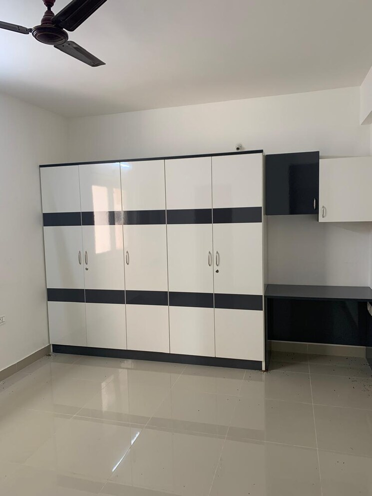 Kitchen, accurate-wind-chimes 3 Bedroom 1655 Sq.Ft. Apartment In Gachibowli Hyderabad 9028298