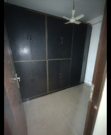 Bathroom in 5 BHK Penthouse at Ramprastha Society, Ramprastha Greens – for Rent