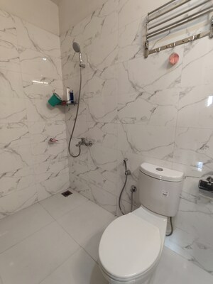 Bathroom in 2 BHK Apartment at Hiranandani Fortune City, New Panvel – for Sale