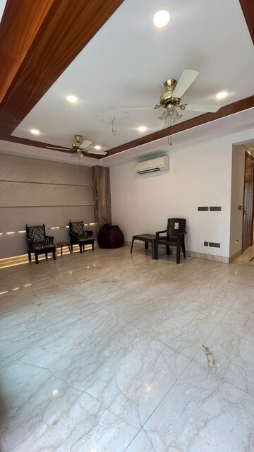 Living Room in 6+ BHK Builder Floor at Defence Colony – for Sale