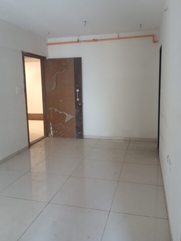 Room in 1 BHK Apartment at Chandak 34 Park Estate, Goregaon West – for Sale