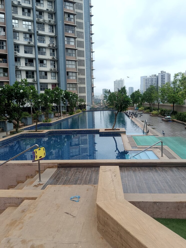 Swimming Pool, chandak-34-park-estate 1 Bedroom 620 Sq.Ft. Apartment In Goregaon West Mumbai 9028348